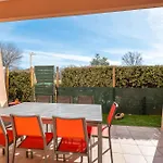 As27106-p2 Rdc Piscine Parking Clim Et Wifi *