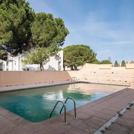 As27106-p2 Rdc Piscine Parking Clim Et Wifi *